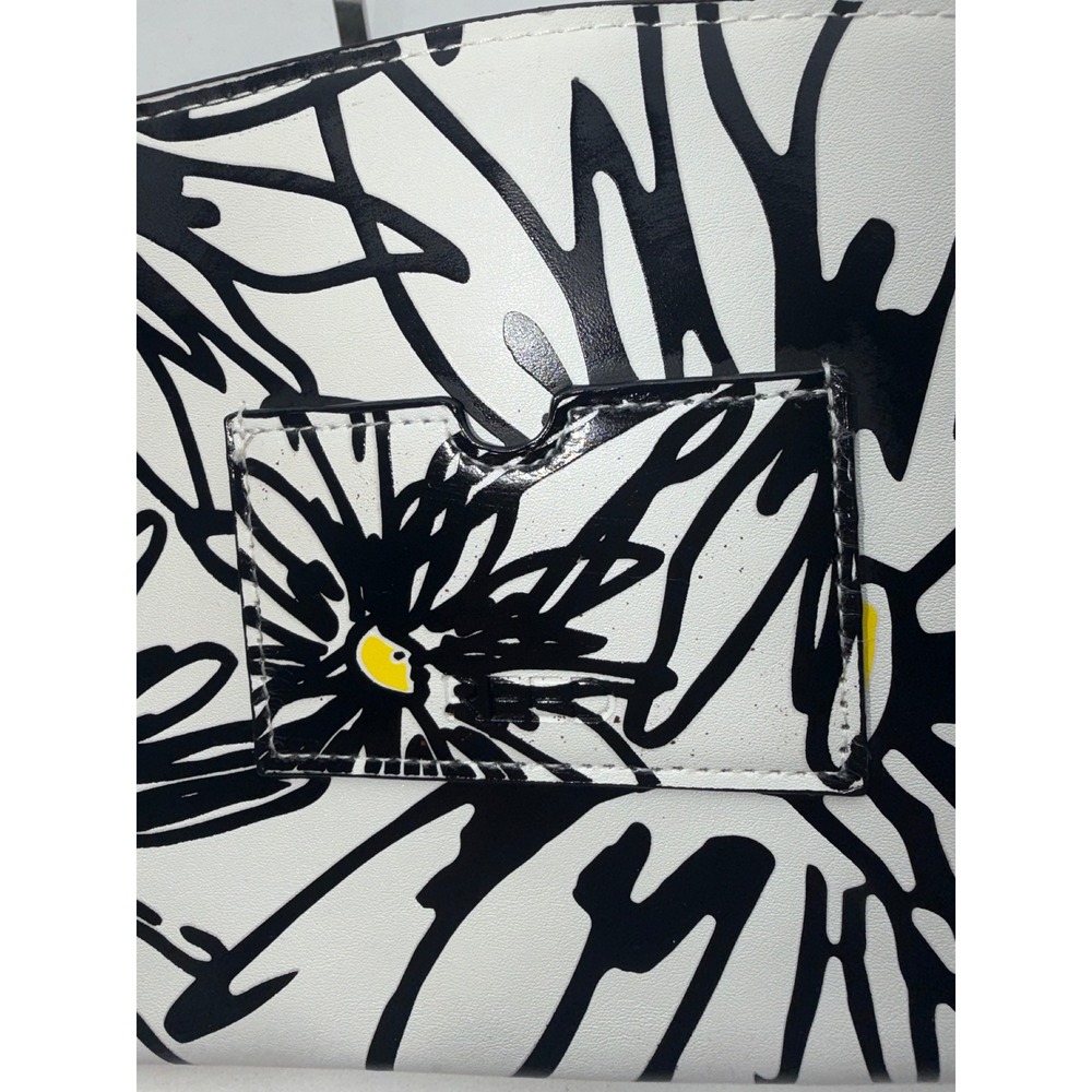 Reed Floral Daisy Faux Leather Zip Pouch Clutch Bag White Black Yellow - Picture 3 of 9